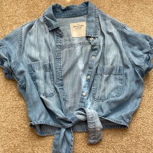 Abercrombie & Fitch cropped denim tie tshirt sz S